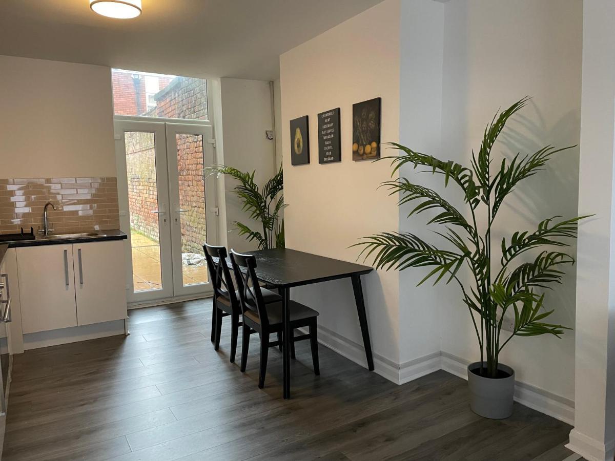 Citystays Rooms With Free Parking Liverpool Exterior photo